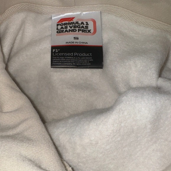 🏎️ NWOT! Formula 1 Las Vegas Grand Prix Hoodie - Picture 5 of 8